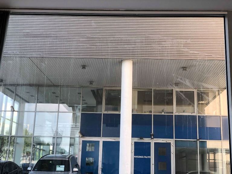 autoszalon takaritasa 2